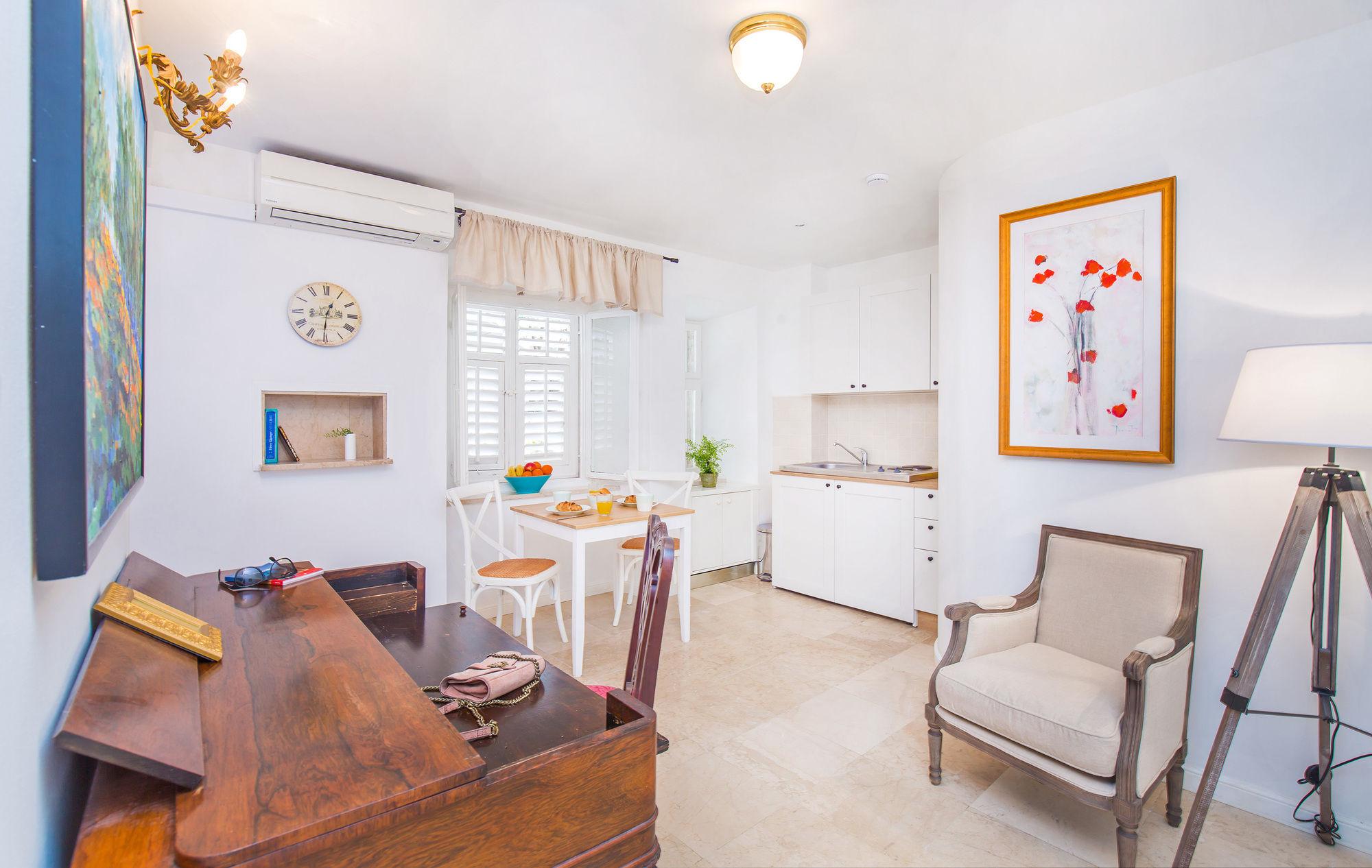 Arty Old Town Apartments By Irundo Dubrovnik Ngoại thất bức ảnh